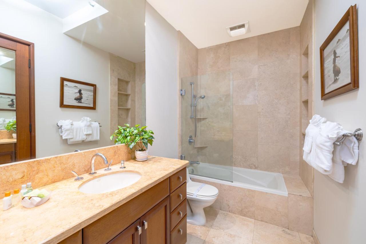 Upscale Penthouse With Ocean Views - Free Parking Daire Honolulu Dış mekan fotoğraf